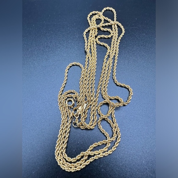 Set of 2 Vintage Signed Napier Gold Tone Detailed Rope Chain Necklace Costume - Picture 7 of 8